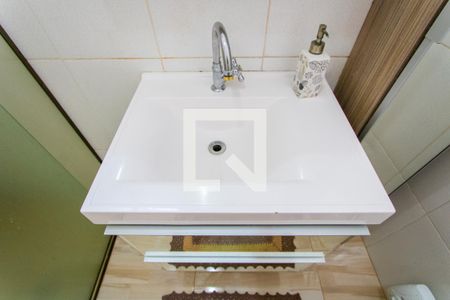 Casa à venda com 240m², 5 quartos e 2 vagas Casa à venda com 240m², 5 quartos e 2 vagasCasa 2 - Banheiro