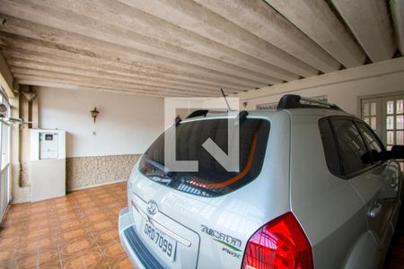 Casa à venda com 240m², 5 quartos e 2 vagas Casa à venda com 240m², 5 quartos e 2 vagasGaragem