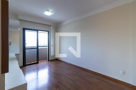 Sala de apartamento para alugar com 2 quartos, 80m² em Taquaral, Campinas