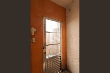 Casa à venda com 149m², 3 quartos e 2 vagas Casa à venda com 149m², 3 quartos e 2 vagasEntrada