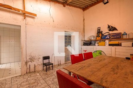 Casa à venda com 149m², 3 quartos e 2 vagas Casa à venda com 149m², 3 quartos e 2 vagasÁrea de Serviço