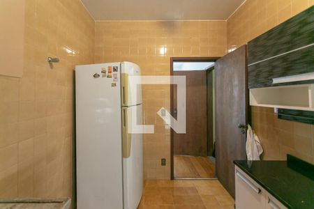 Apartamento à venda com 141m², 3 quartos e 2 vagas Apartamento à venda com 141m², 3 quartos e 2 vagasCozinha