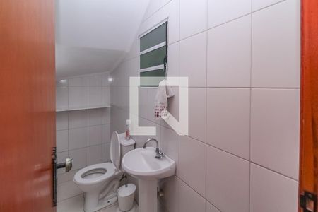 Casa à venda com 180m², 3 quartos e 3 vagasBanheiro 2