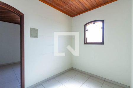 Casa à venda com 280m², 5 quartos e 3 vagas Casa à venda com 280m², 5 quartos e 3 vagasHall dos Quartos 3 e 4