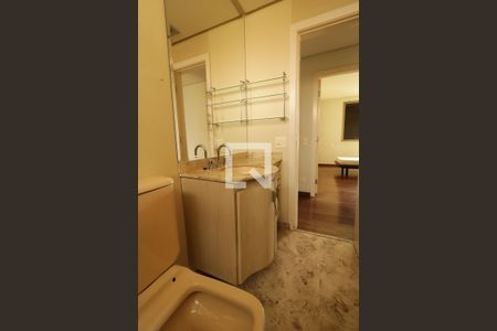 Apartamento à venda com 245m², 4 quartos e 3 vagasBanheiro 1