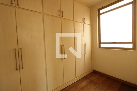 Apartamento à venda com 245m², 4 quartos e 3 vagasCloset da suíte