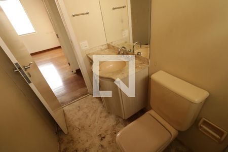 Apartamento à venda com 245m², 4 quartos e 3 vagasBanheiro 2