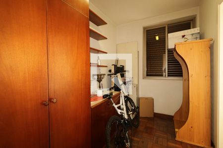 Apartamento à venda com 245m², 4 quartos e 3 vagasQuarto de Serviço