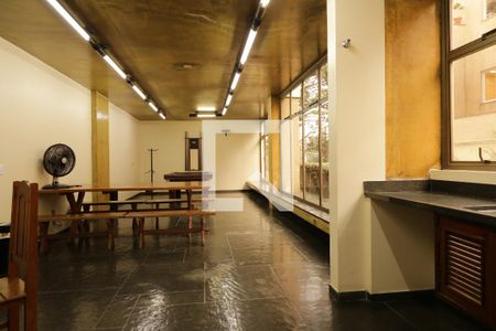 Apartamento à venda com 245m², 4 quartos e 3 vagasÁrea comum - Churrasqueira