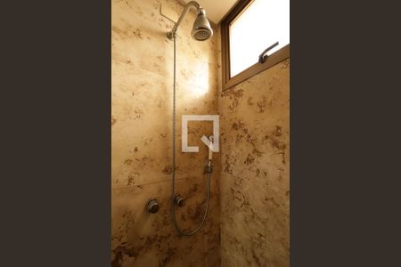 Apartamento à venda com 245m², 4 quartos e 3 vagasBanheiro 2