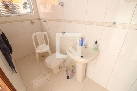 Casa à venda com 705m², 4 quartos e 8 vagasBanheiro Área de Serviço