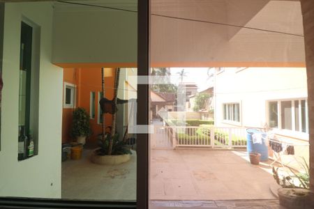 Casa à venda com 705m², 4 quartos e 8 vagasJanela Cozinha 