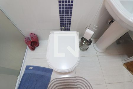 Casa à venda com 705m², 4 quartos e 8 vagasBanheiro Quarto 3 