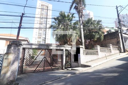 Casa à venda com 705m², 4 quartos e 8 vagasFachada