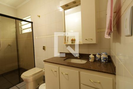 Casa à venda com 190m², 3 quartos e 3 vagasBanheiro Social