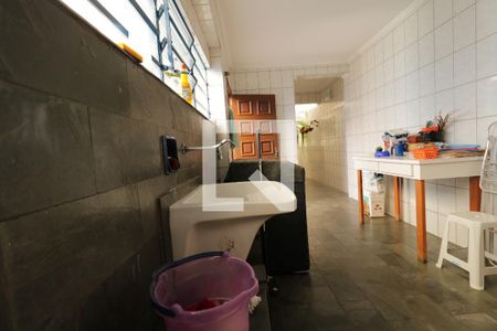 Casa à venda com 190m², 3 quartos e 3 vagasÁrea de Serviço