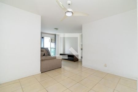 Sala de apartamento para alugar com 2 quartos, 60m² em Barra da Tijuca, Rio de Janeiro