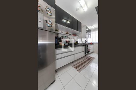 Apartamento à venda com 100m², 2 quartos e 2 vagas Apartamento à venda com 100m², 2 quartos e 2 vagasCozinha