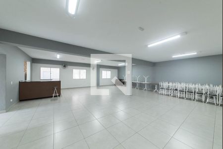 Apartamento à venda com 100m², 2 quartos e 2 vagas Apartamento à venda com 100m², 2 quartos e 2 vagasSalão de Festas