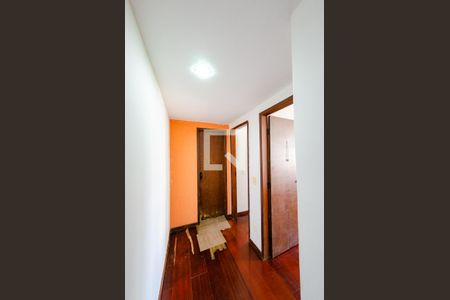 Apartamento à venda com 65m², 2 quartos e 1 vagaCorredor