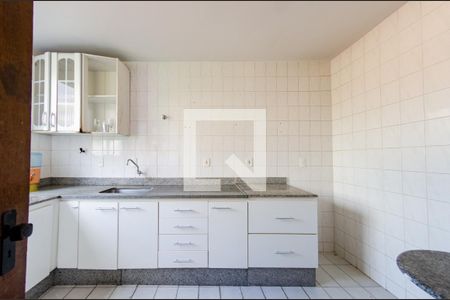 Apartamento à venda com 65m², 2 quartos e 1 vagaCozinha
