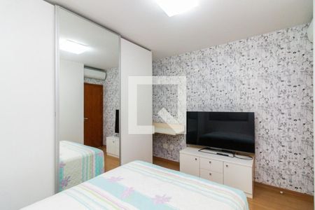 Apartamento à venda com 166m², 4 quartos e 4 vagasQuarto