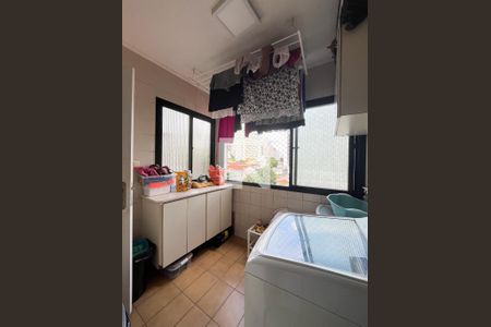 Apartamento à venda com 70m², 2 quartos e 1 vaga Apartamento à venda com 70m², 2 quartos e 1 vagaÁrea de Serviço
