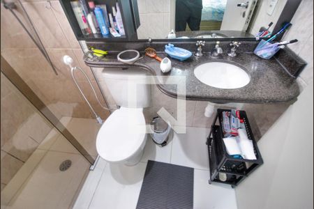 Apartamento à venda com 145m², 3 quartos e 2 vagas Apartamento à venda com 145m², 3 quartos e 2 vagasQuarto 1 - Suíte