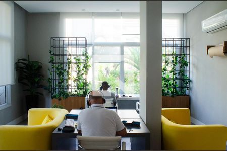 Apartamento para alugar com 103m², 3 quartos e 2 vagas Apartamento para alugar com 103m², 3 quartos e 2 vagasEspaço Home Office