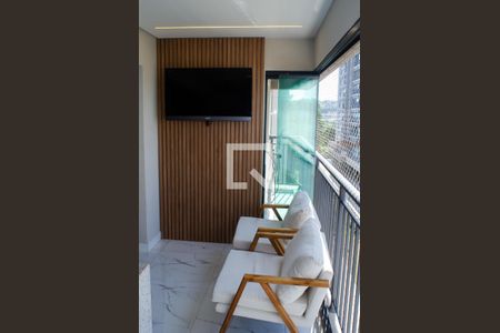 Apartamento para alugar com 103m², 3 quartos e 2 vagas Apartamento para alugar com 103m², 3 quartos e 2 vagasVaranda