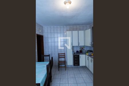 Casa à venda com 210m², 3 quartos e 2 vagasCozinha