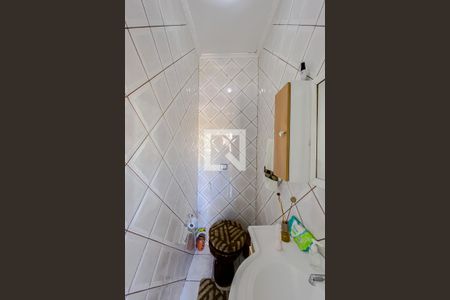 Casa à venda com 150m², 4 quartos e 2 vagasLavabo (Casa 2)