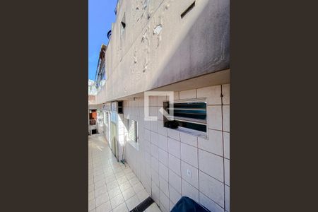 Casa à venda com 150m², 4 quartos e 2 vagasCorredor