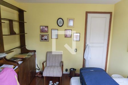 Apartamento à venda com 126m², 4 quartos e 1 vagaQuarto 1