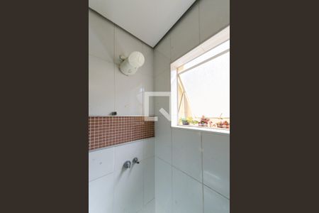 Casa à venda com 200m², 3 quartos e 2 vagasBanheiro