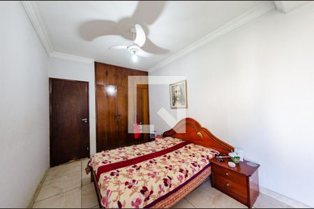 Casa à venda com 200m², 3 quartos e 2 vagasSuíte