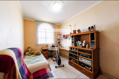 Casa à venda com 200m², 3 quartos e 2 vagasQuarto 2