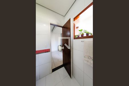 Casa à venda com 200m², 3 quartos e 2 vagasBanheiro suíte