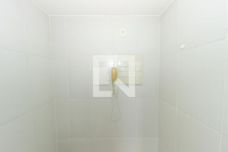 Apartamento à venda com 48m², 2 quartos e 1 vaga Apartamento à venda com 48m², 2 quartos e 1 vagaCozinha e Área de Serviço