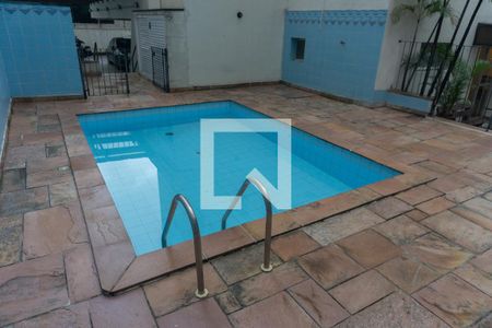 Apartamento para alugar com 65m², 2 quartos e 1 vagaÁrea comum - Piscina