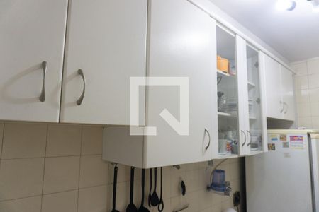 Apartamento para alugar com 65m², 2 quartos e 1 vagaCozinha e Área de Serviço