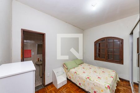 Suíte de casa para alugar com 3 quartos, 360m² em Inconfidência, Belo Horizonte