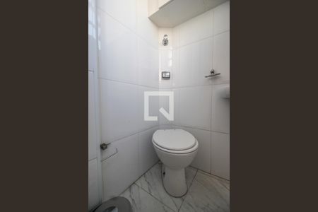 Apartamento à venda com 109m², 3 quartos e 1 vaga Apartamento à venda com 109m², 3 quartos e 1 vagaBanheiro de serviço