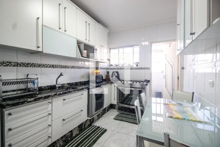 Apartamento à venda com 109m², 3 quartos e 1 vaga Apartamento à venda com 109m², 3 quartos e 1 vagaCozinha