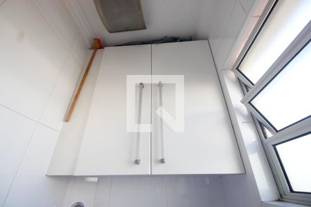 Apartamento à venda com 109m², 3 quartos e 1 vaga Apartamento à venda com 109m², 3 quartos e 1 vagaBanheiro de serviço