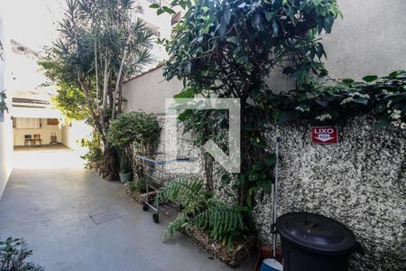 Apartamento à venda com 109m², 3 quartos e 1 vaga Apartamento à venda com 109m², 3 quartos e 1 vagaÁrea comum