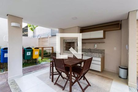 Apartamento à venda com 28m², 1 quarto e sem vaga Apartamento à venda com 28m², 1 quarto e sem vagaÁrea comum - Churrasqueira