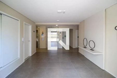 Apartamento à venda com 28m², 1 quarto e sem vaga Apartamento à venda com 28m², 1 quarto e sem vagaHall de Entrada