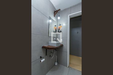 Apartamento à venda com 88m², 2 quartos e 1 vaga Apartamento à venda com 88m², 2 quartos e 1 vagaBanheiro