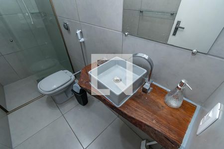 Apartamento à venda com 88m², 2 quartos e 1 vaga Apartamento à venda com 88m², 2 quartos e 1 vagaDetalhe Banheiro